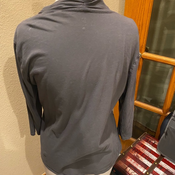 Light and small cardigan great to wear with sleeves blouses or dresses size M - Picture 7 of 9